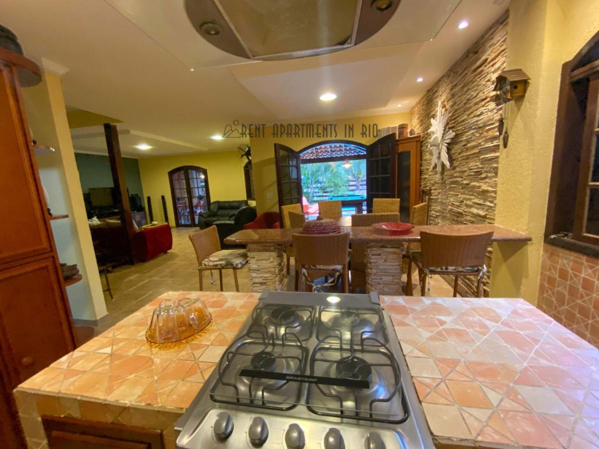 Casa De Luxo Em Condominio Fechado กาโบฟรีโอ ภายนอก รูปภาพ